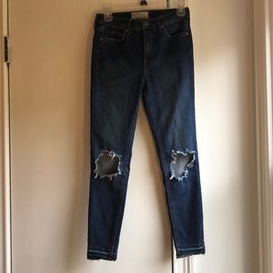 Free People Distressed Skinny Jeans 28 Short